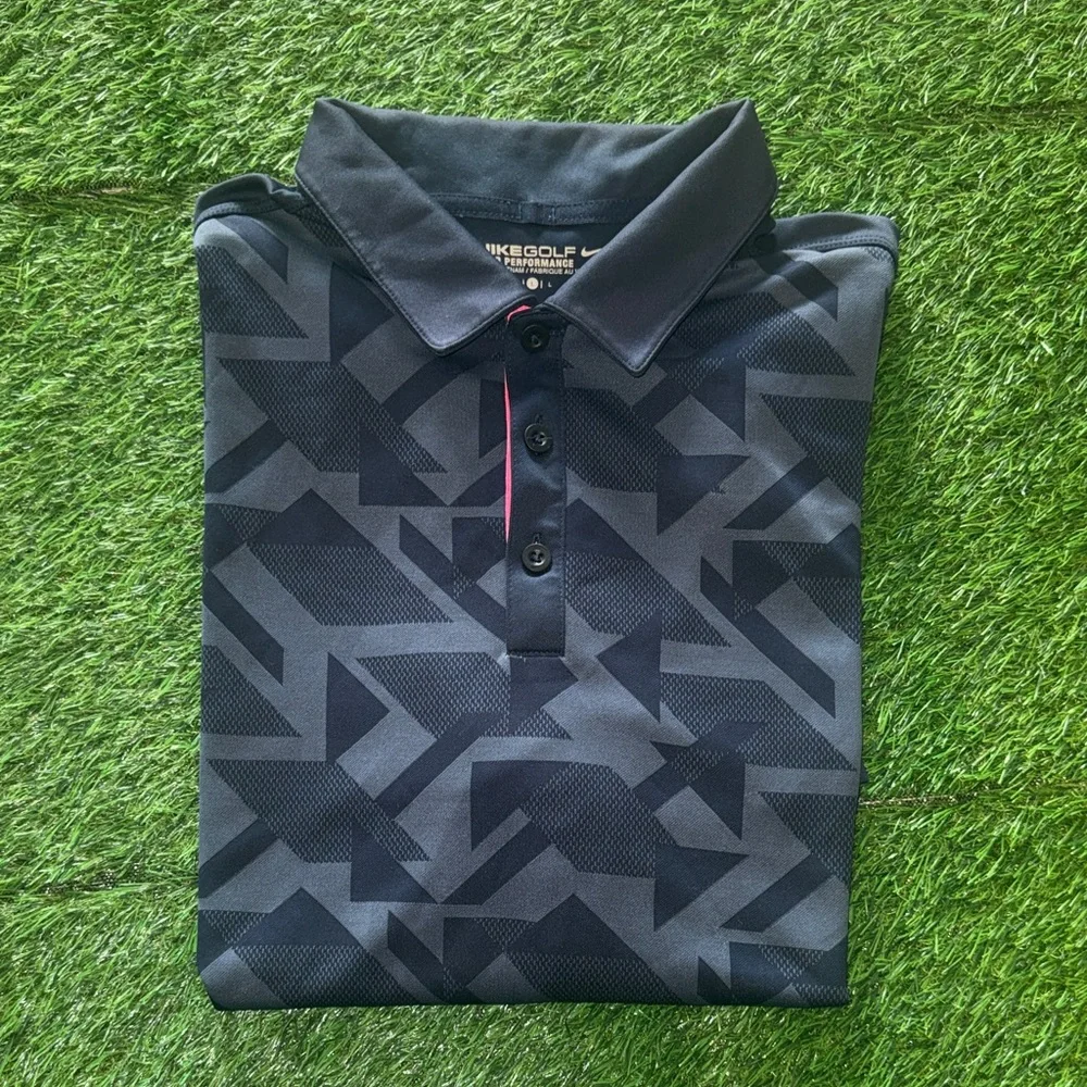 Nike Men's Dark Blue Patterned Polo Shirt